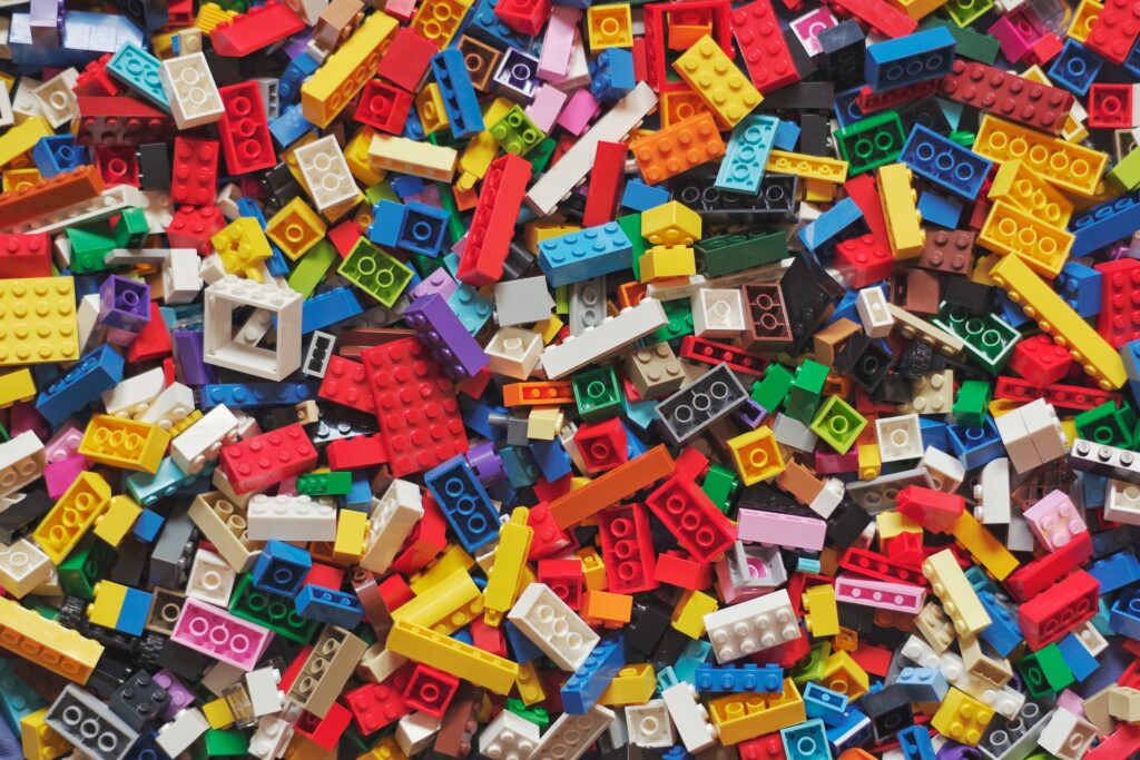 Hvem opfandt LEGO?